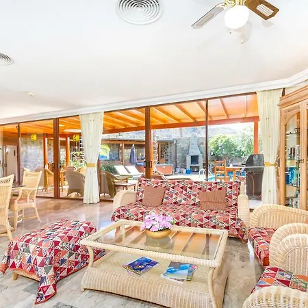 Anfi Tauro * La Playa de Tauro