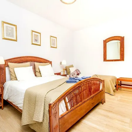 Anfi Tauro فيلة *